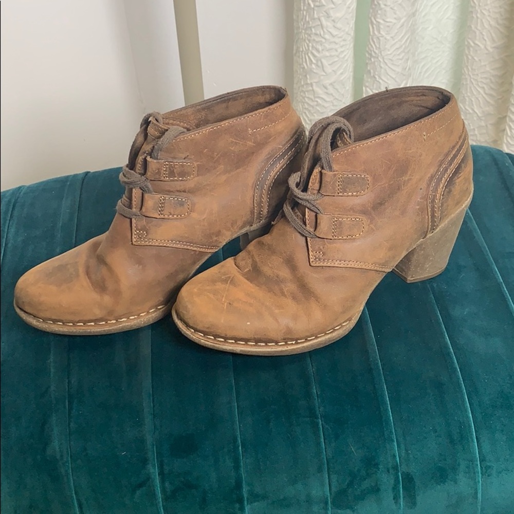 Clarks Brown Lace-Up Leather Heeled Booties, 8.5